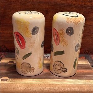 Noble Excellence PIZZA 201 CHEESE and CHILI Shakers Set 6" Excellent Condition